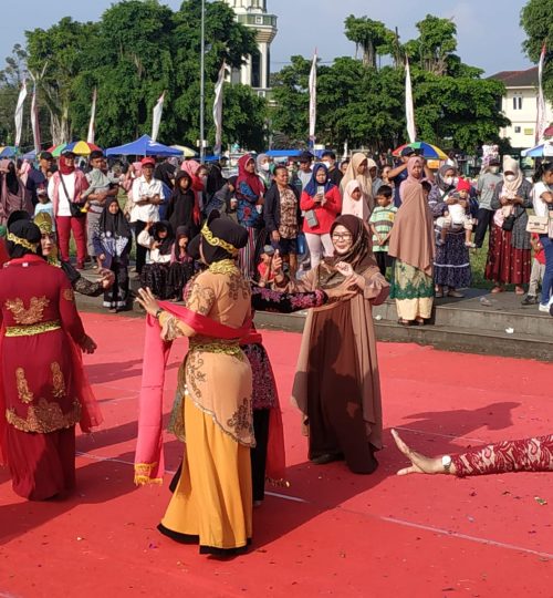 Tari-Kesenian-Khas-Cilacap-2