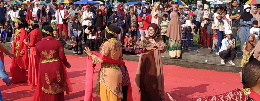 Tari-Kesenian-Khas-Cilacap-2